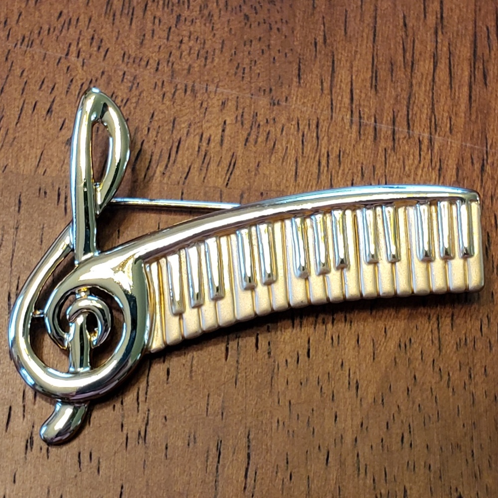 Treble Clef and Keyboard Brooch